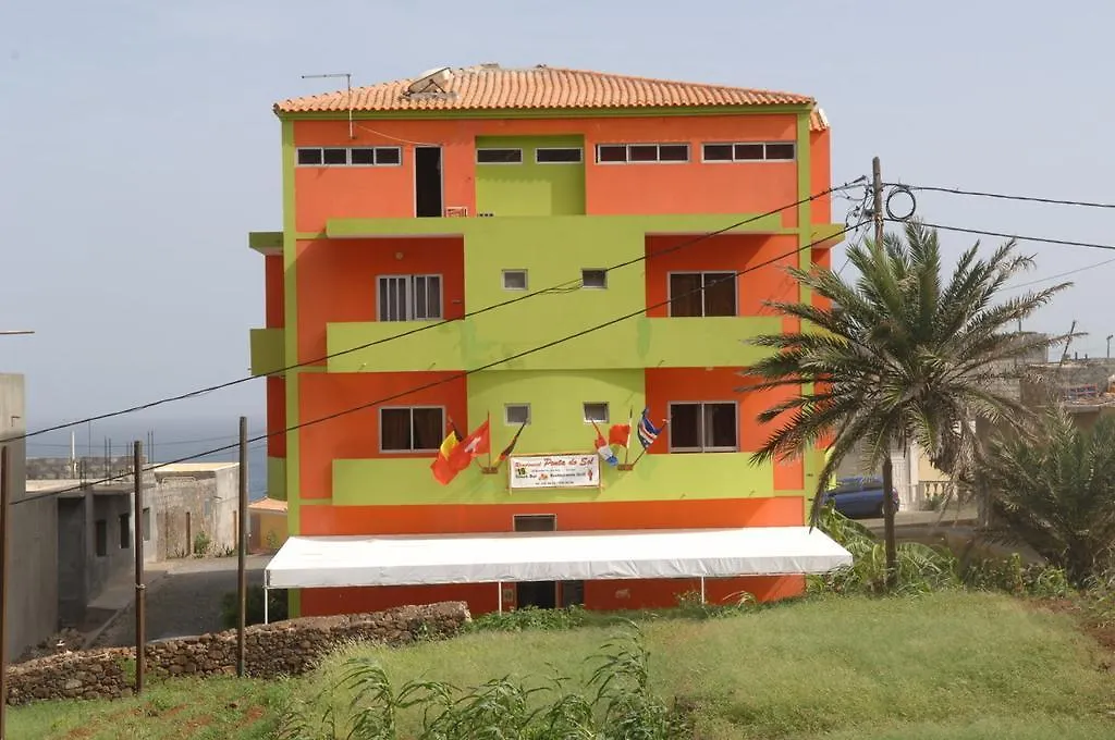 فندق Residencial Sintanton Trekking بونتا دو سول بيت ضيافة