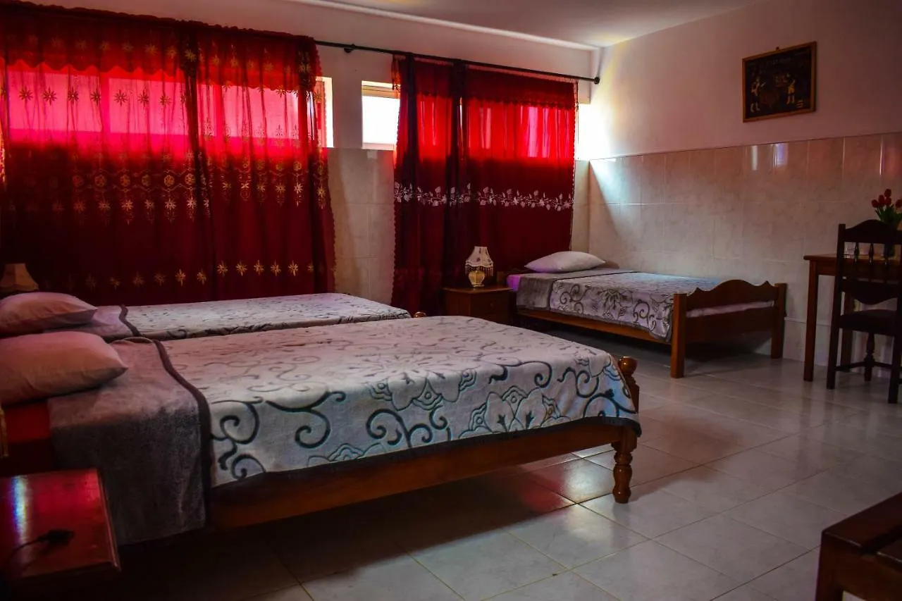 بيت ضيافة فندق Residencial Sintanton Trekking بونتا دو سول