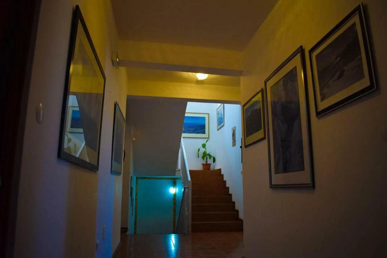فندق Residencial Sintanton Trekking بونتا دو سول بيت ضيافة